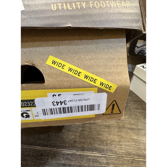 NEW KEEN Utility Women's Size 6.5 WIDE Flint II Sport Comp Toe Shoes - Picture 13 of 15